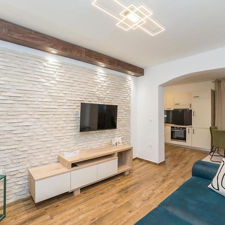 Saluto Al Sole Apartment Zadar Bagian luar foto